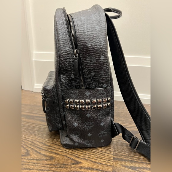 MCM logo men’s backpack - Picture 4 of 10